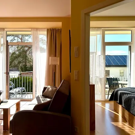 Suedwind Nr 05 - Usedom, Strandnah, Schwimmbad, Sauna, Parkplatz, Wlan, Und Balkon * Zempin