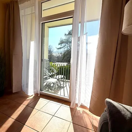 Suedwind Nr 05 - Usedom, Strandnah, Schwimmbad, Sauna, Parkplatz, Wlan, Und Balkon Apartamento Zempin