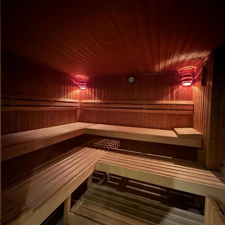 Suedwind Nr 05 - Usedom, Strandnah, Schwimmbad, Sauna, Parkplatz, Wlan, Und Balkon *